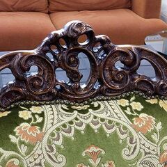 札幌市/清田区 金華山織 3人掛けソファ ロココ式 アンティーク調 ヨーロピアン 透かし堀り/鋲打ち/布地 肘掛け椅子