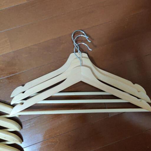 Ikea イケア 木製ハンガー8本 2本 10本 Koskeeeey 六町の家具の中古あげます 譲ります ジモティーで不用品の処分