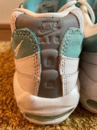 NIKEエアマックス95エメラルドグリーン^ ^24センチ