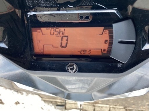 ski doo スノーモービル
