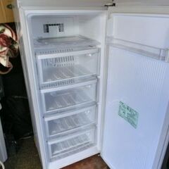 2020年式 ホームーフリーザー 三菱ノンフロン冷凍庫 MF-U12D-S1