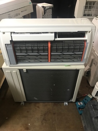 2019 Panasonic 12畳. CS-AX289C-W - エアコン 2019 Panasonic 12畳. CS-AX289C-W - エアコン