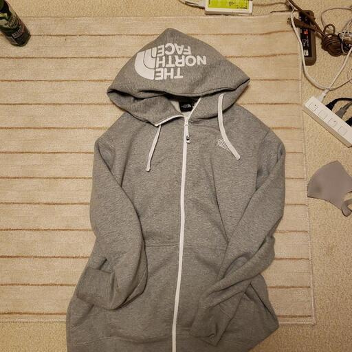 \nTHE NORTH FACE\n\nトレーナー