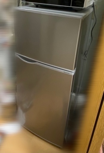 【美品】一人暮らし用冷蔵庫　シャープ　128L【取りに来て頂ける方限定】