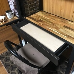 入学での新しい机どうでしょうか