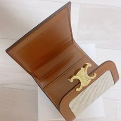 セリーヌ三つ折財布