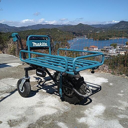 マキタ　電動運搬車美品