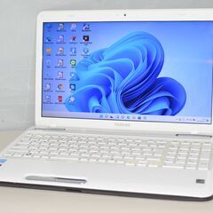 最新Windows11+office 爆速新品SSD512GB 東芝Dynabook T451/58EW 高性能 第二世代i7/8GB/15.6インチ/USB3.0/無線/ブルーレイ/便利なソフト 最新Windows11+office 爆速新品SSD512GB 東芝Dynabook T451/58EW 高