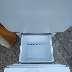 【リサイクルサービス八光】 2019年製　東芝  GR-R15BS（W） [冷蔵庫 （153L・右開き） 2ドア パールホワイト]