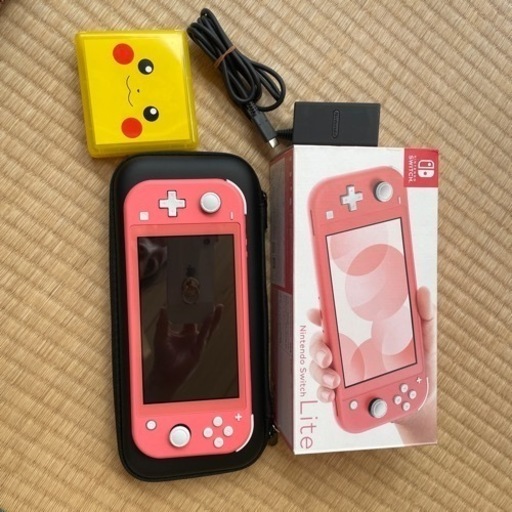 任天堂Switch light