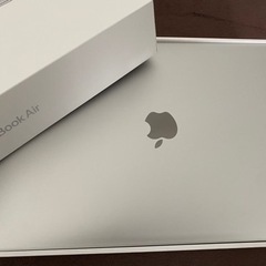 【値下げ】Apple MacBookAir M1チップ搭載13インチ