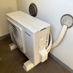【取引中】アイリスオーヤマ　エアコン　室外機セット