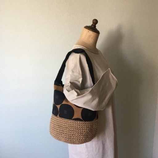 あんぱん柄の麻紐バッグワンショルダー Pechiko さいたまのバッグ その他 の中古あげます 譲ります ジモティーで不用品の処分 あんぱん柄の麻紐バッグワンショルダー Pechiko さいたまのバッグ その他 の中古あげます 譲ります ジモティーで不用品の処分