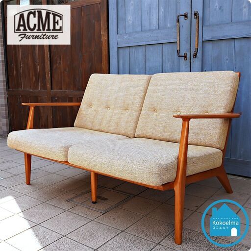 ACME Furniture(アクメファニチャー)のDELMAR(デルマー)ソファです。ヴィンテージスタイルのレトロな2シーターは北欧スタイルやブルックリンスタイルにおススメのコンパクトなラブソファ♪CC142
