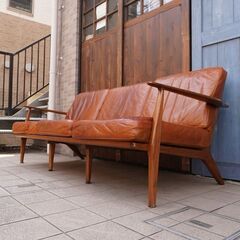 ACME Furniture(アクメファニチャー)のDELMAR(デルマー) レザー 3Pソファー。ヴィンテージスタイルのレトロな本革ソファはブルックリンスタイルなどにおススメの3人掛けソファです♪CC144