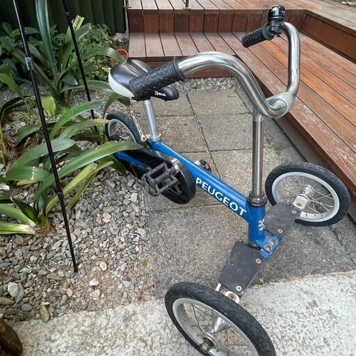 PEUGEOT 三輪車