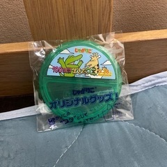 お菓子おまけ付き　じゃがりこの蓋　100日間生きたワニ　