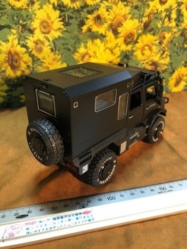 メルセデスベンツ ウニモグ SUV キャンピングカーモデル