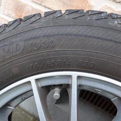 スタッドレスタイヤアルミホイル4本セット