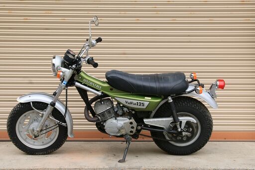 スズキ　バンバン125