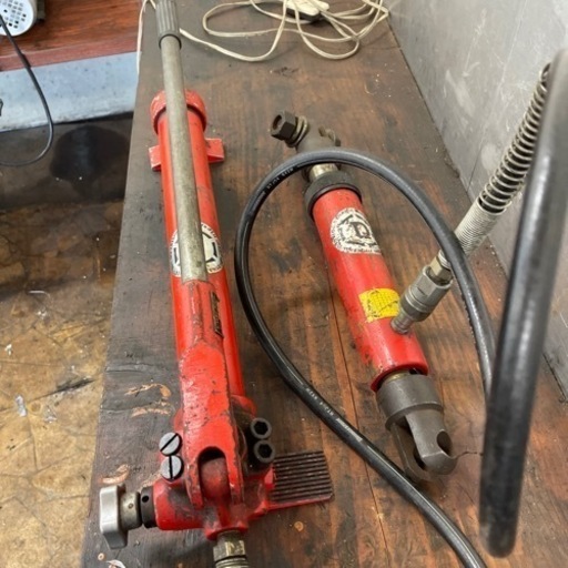 15トンプレス器 整備部門廃止の為工具売ります、