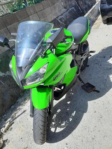 大幅値下げ　ニンジャninja400R　車検付き