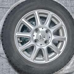 値下げ】YOKOHAMAスタッドレスタイヤ ホイール付4本 数回使用 155  