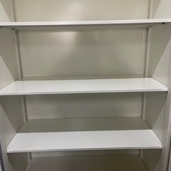 定価12万 オカムラ 両開き保管庫 本棚 高さ216cm 幅90cm 奥45cm