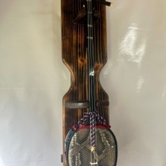 三線掛け　三線立て