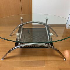 ニトリ　ガラステーブル　幅102cm×59cm　高さ40cm