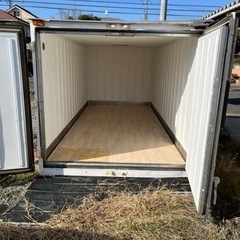 コンテナ 御自身でお持ち帰り出来る方