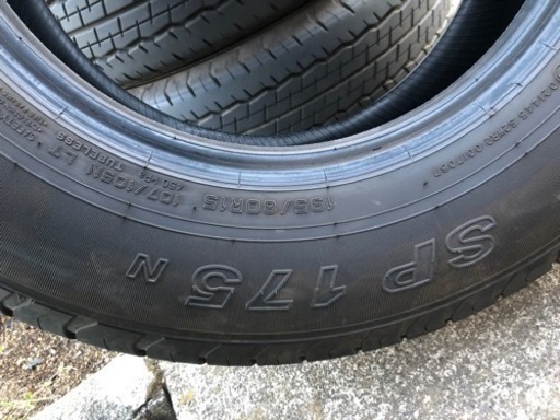 値下げしました❗️ハイエース純正サイズ　195/80R15 LT規格