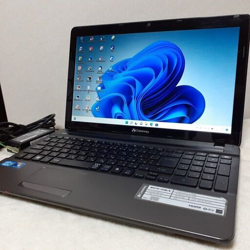 【取引中です】Gateway　15インチ　SSD搭載　Webカメラ　Wi-Fi　マルチ　Windows11　③