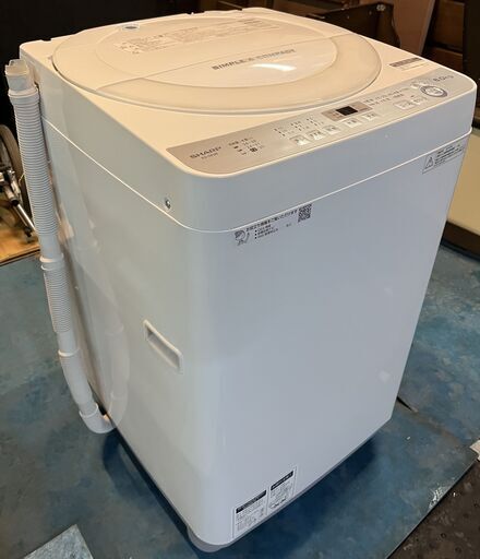 超人気高品質 【成約済】tt 2018年製 SHARP 全自動電気洗濯機 6.0kg 風乾燥 3.0kg ES-GE6B-W ホワイト 給排水ホース付属 洗濯機