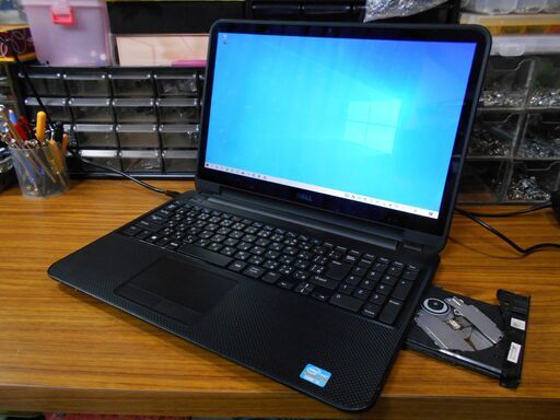 ノートパソコン DELL Inspiron Windows10 64Bit CPU i3 メモリ8GB SSD250GB Office2016付 タッチパネル　[取引中]
