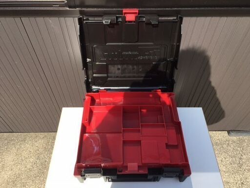 新品・未使用品】 makita(マキタ) 40Vmax 充電式インパクトドライバ