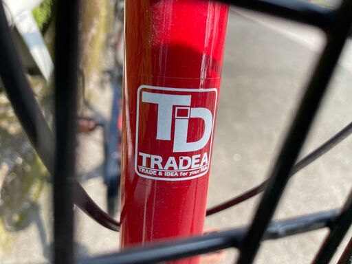 自転車 27ｲﾝﾁ レッド ギア6速 LEDオートライト 27ｲﾝﾁ トレーディア