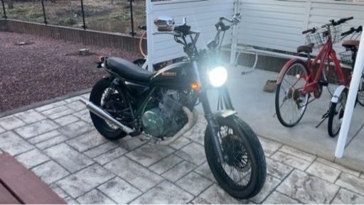 グラストラッカー　純正タンク　ラメ塗装　NJ47A グラストラッカー 純正タンク ラメ塗装 NJ47A グラストラッカー 純正