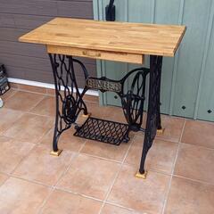 アンティークミシン脚テーブルsinger②