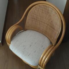竹製回転座椅子