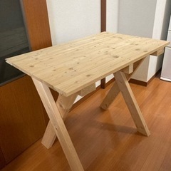 【取引終了しました】木製テーブル　無料で譲ります