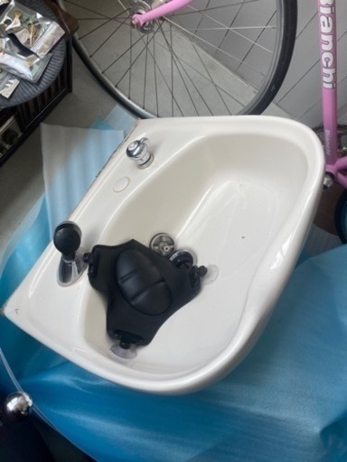 シャンプー台