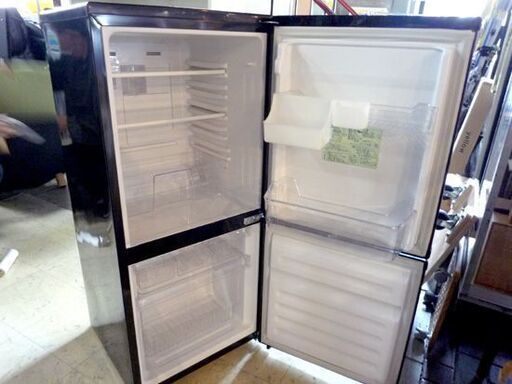 札幌市近郊の方限定！送料無料！ユーイング 冷蔵庫 UR-F110H 110L ユーイング UR-F110H(W) [スターリングホワイト] 価格比較