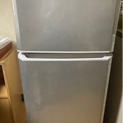 冷蔵庫　Haier JR-N121A