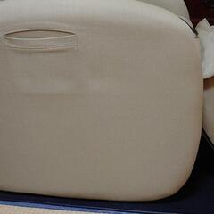 フジ機器 椅子 足部分収納可能 椅子としても使えます
