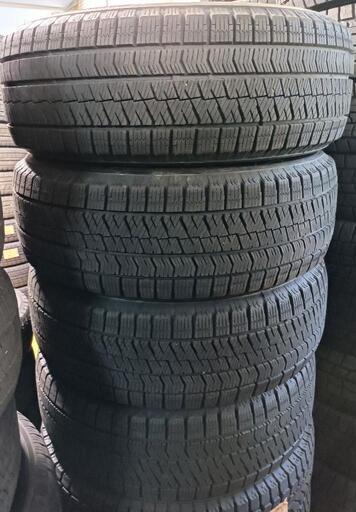 バリ山】18年製 215/60R16 ブリヂストン BLIZZAK VRX2 4本セット○