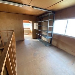 【事務所・軽作業場・倉庫】シャッター付き２階建建物「羊燈館カシェット(Cachette) 神戸上沢」 − 兵庫県