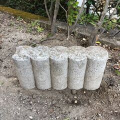 【無料】コンクリート花壇ブロック（グレー）（取りに来てくださる方）