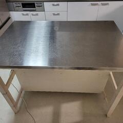 【憧れの大きいキッチンテーブル】中古品ニトリの良質ステンレステーブルで料理パーティー