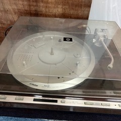 【ジャンク】Victor ビクターのレコードプレーヤー QL-Y5 